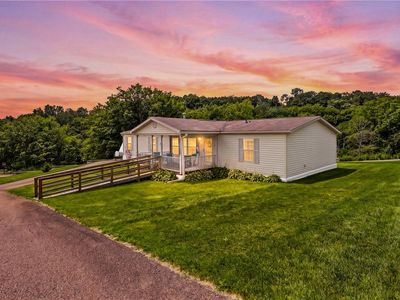 105 Sunset Dr