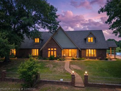 3901 Brewer Rd