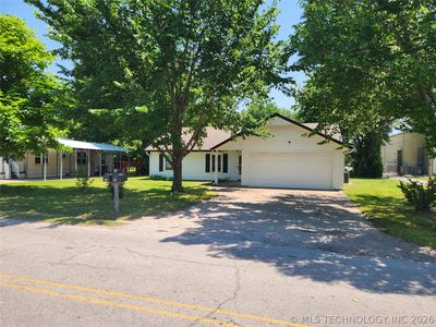 201 N 4th St