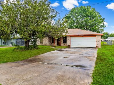 210 Kathy Ln