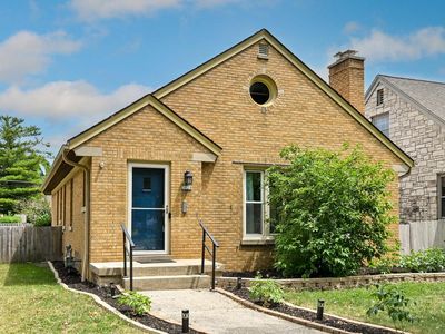 3024 N 85th STREET