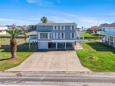 2940 Laguna Dr