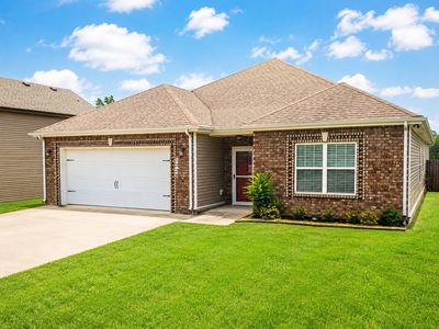 1228 Gentry Dr