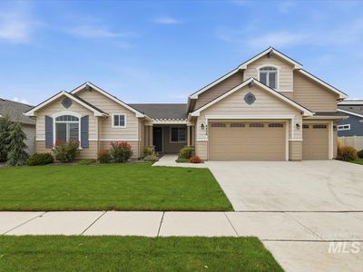 6406 E Canyon Crossing Dr
