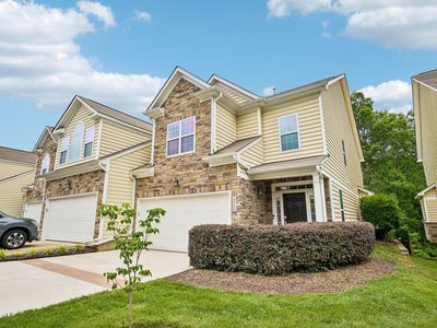8000 Upper Lake Dr