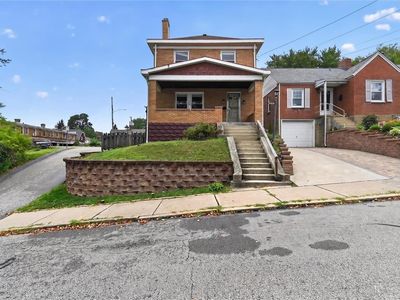 3001 Hazelhurst Ave