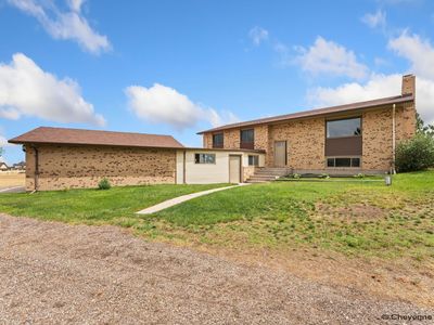 1605 W Wrangler Rd