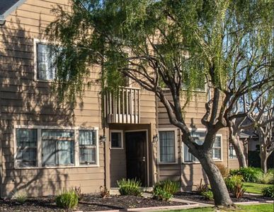 140 Gibson Drive #13