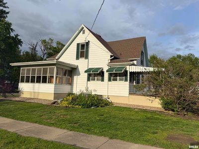 703 E Polk St