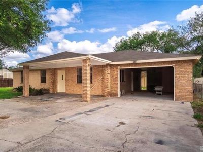 Property at 3109 Raul Gonzalez Dr, Mercedes, TX