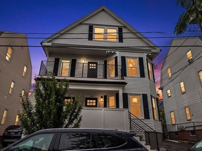 22 Charnwood Rd #1