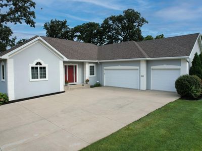 2449 Sand Trap Ln SE