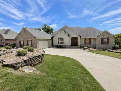 602 Castlegate Loop