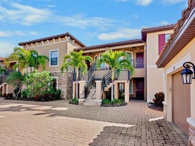 5425 Cicerone St APT 103