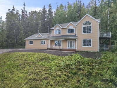 621 Derbyshire Dr