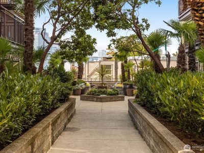 1711 E Olive Way #413