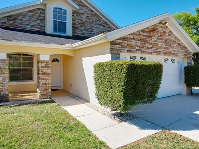 2560 Franklin Avenue