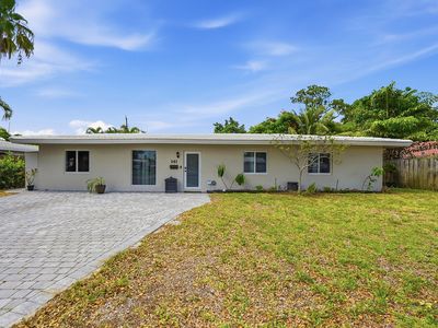 141 SE 8th Street