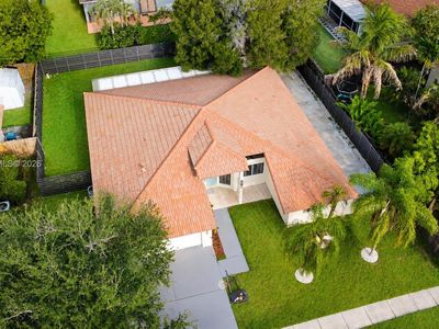 581 SW 169th Way