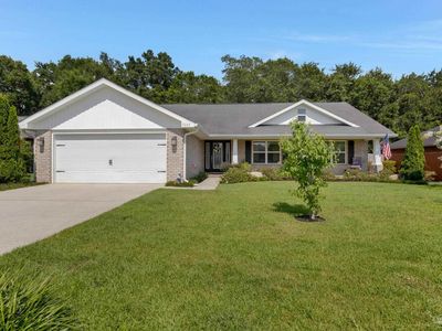 Property at 5605 Tucker Cir, Pace, FL