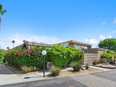 1020 Tamarisk West St