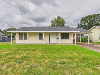 Property at 2250 3rd St, Port Neches, TX