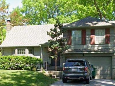 3718 W 52nd Ter