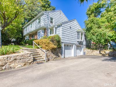 34 Regency Drive