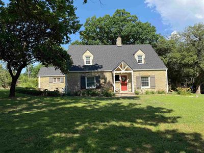 23 Crestwood Dr