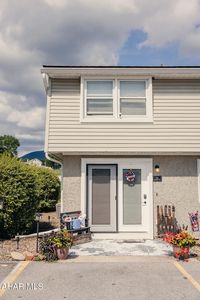 121 Campbell Dr