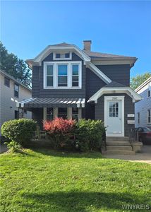 260 Saint Lawrence Ave