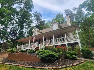 60 Twin Springs Ln