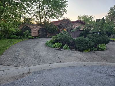 1425 Oak Park Dr