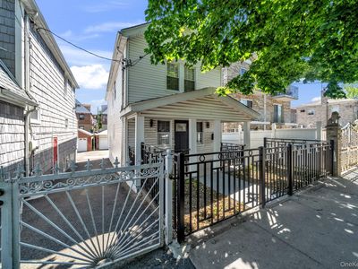 1014 Quincy Avenue