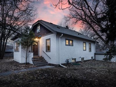 4900 Old Cedar Lake Rd