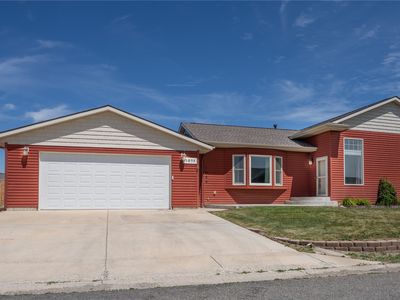1055 Cardinal Loop