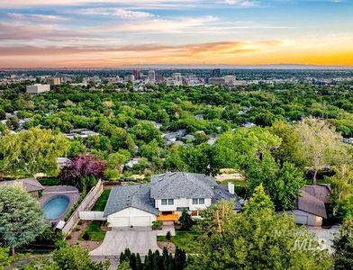 405 W Summit Ridge Rd