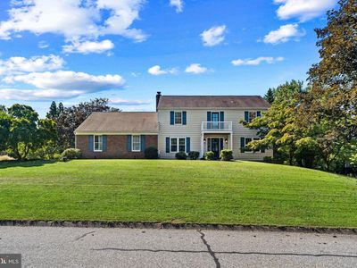1125 Jade Dr