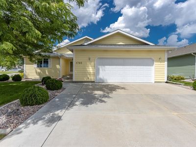 1765 Golden Blvd