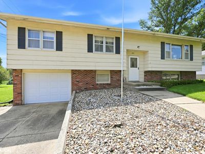 401 W Jack Frost St