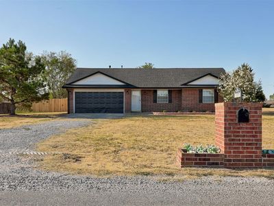 2371 Holden Ln