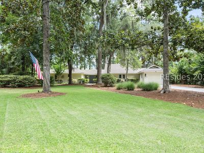 11 Timber Ln