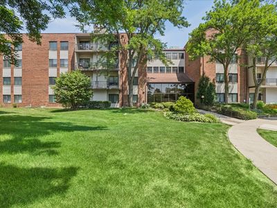 3030 Pheasant Creek Dr APT 103