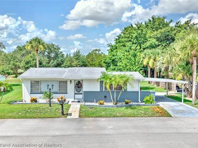 118 Country Club Dr