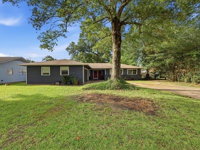 4620 Dellwood Ln