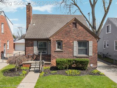 2048 Gardner Ave