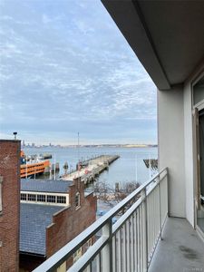 90 Bay Street Landing