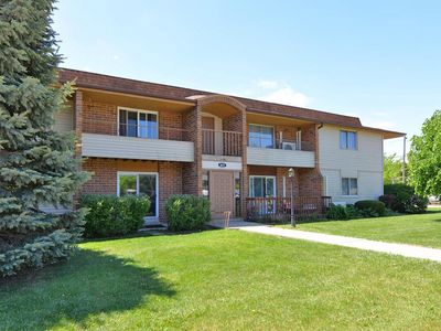 3621 St Andrews COURT #106