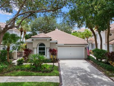 21 Grand Bay Circle