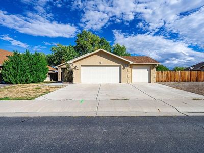 2984 Swan Meadows Dr